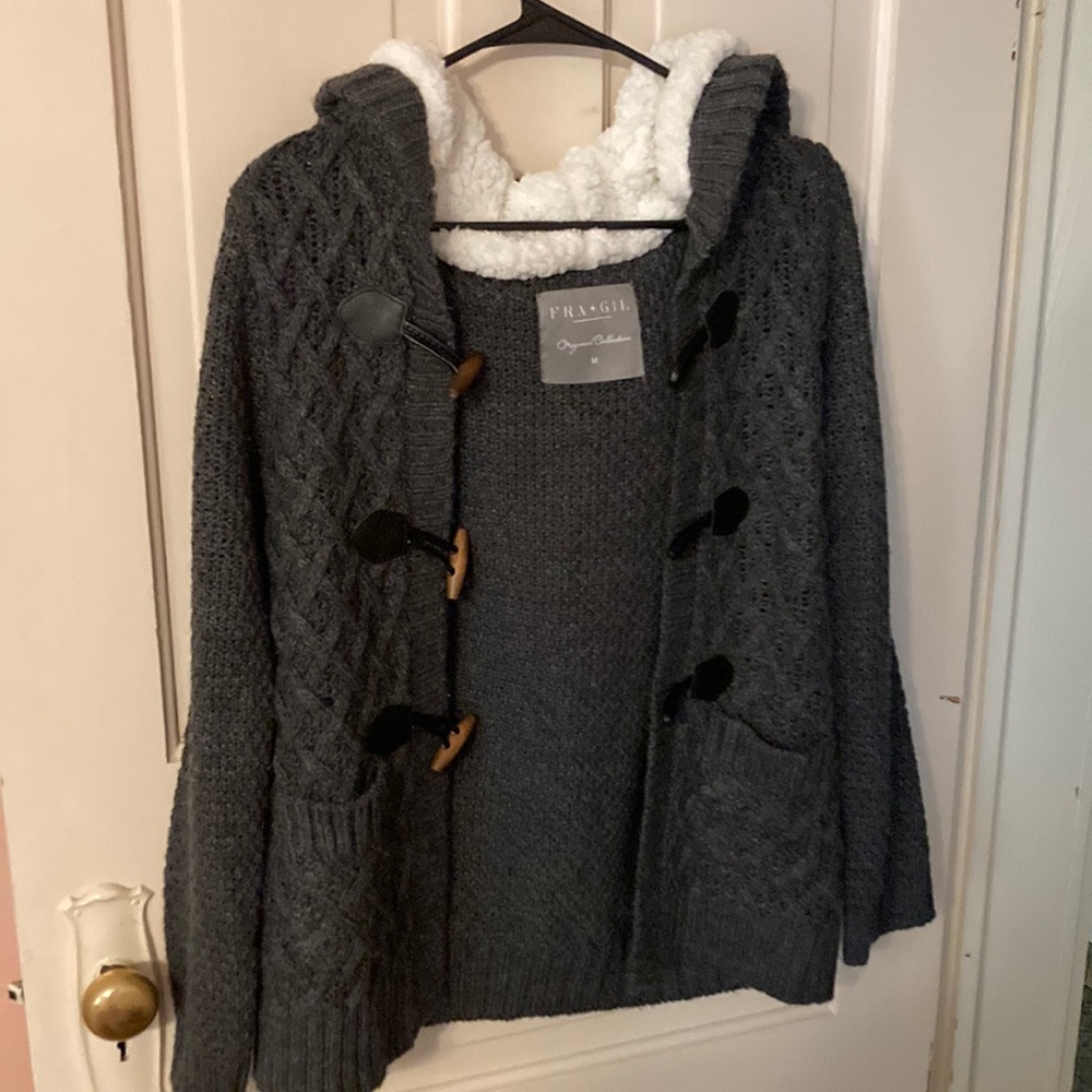 Knit sweater with hood